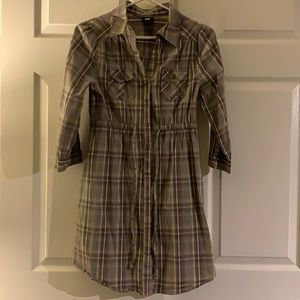 Green plaid tunic with front ties